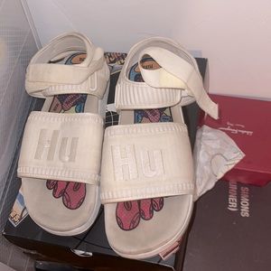 Pharrell human addilitte slides